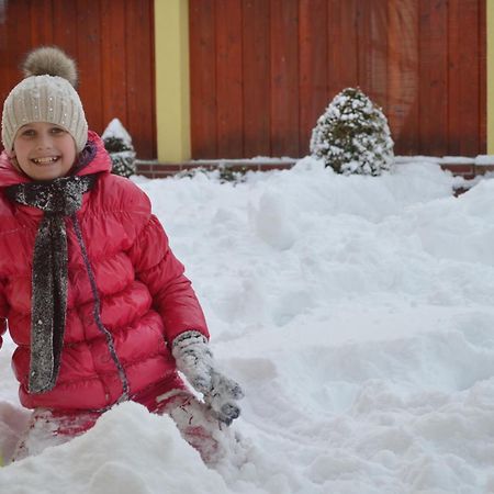 Apartmány Riviéra&Vila Deluxe Liptov Bešeňová Ruzomberok Esterno foto