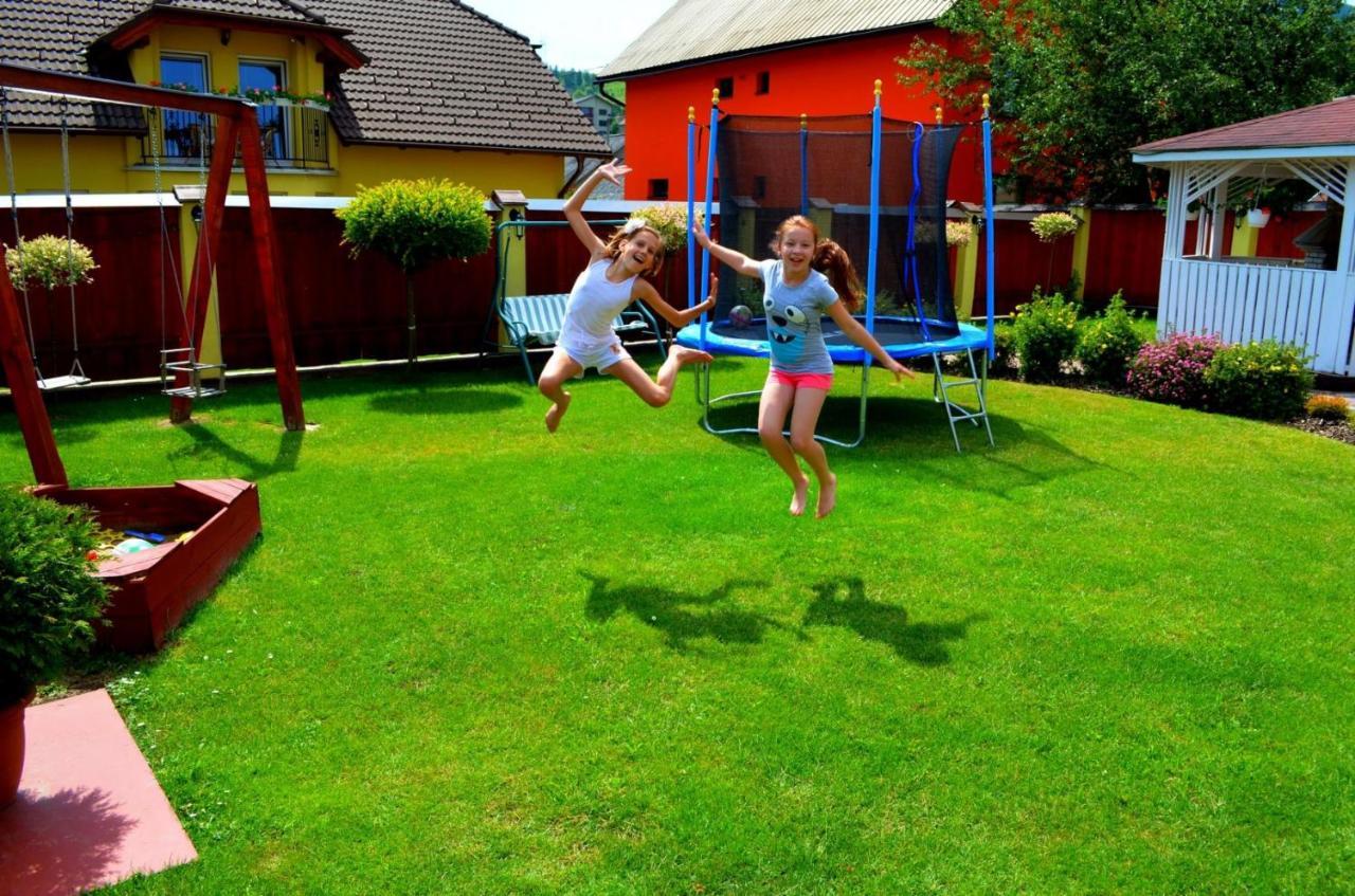 Apartmány Riviéra&Vila Deluxe Liptov Bešeňová Ruzomberok Esterno foto