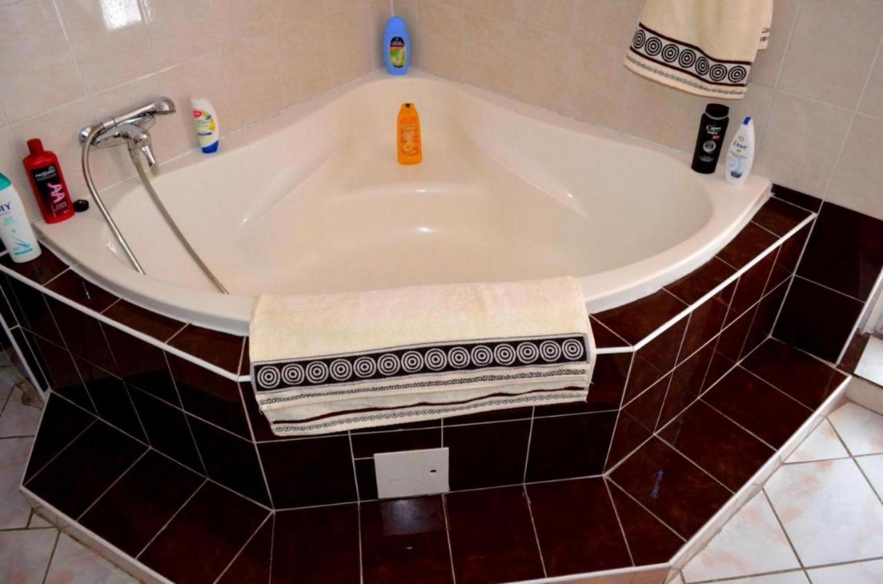 Apartmány Riviéra&Vila Deluxe Liptov Bešeňová Ruzomberok Esterno foto