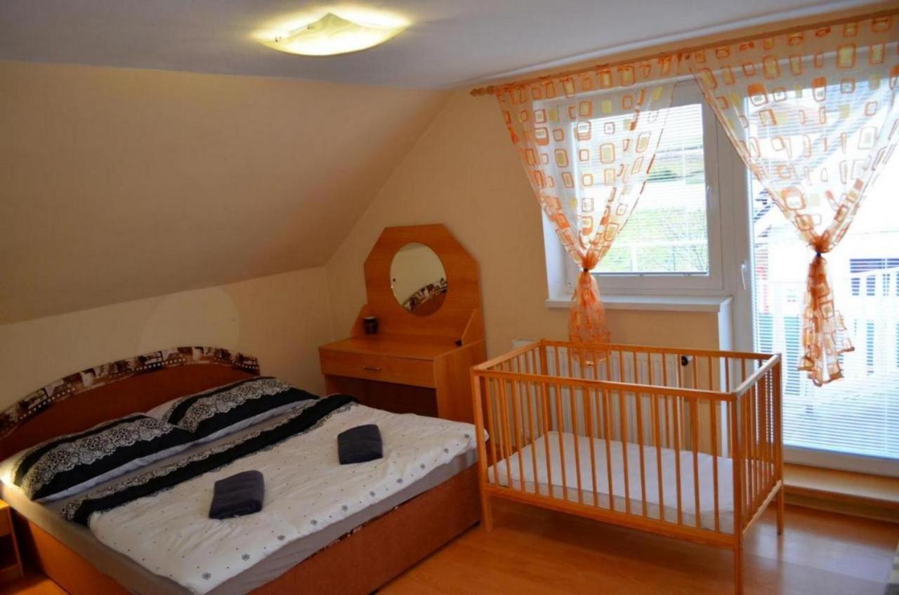 Apartmány Riviéra&Vila Deluxe Liptov Bešeňová Ruzomberok Esterno foto