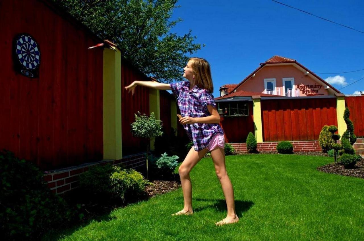 Apartmány Riviéra&Vila Deluxe Liptov Bešeňová Ruzomberok Esterno foto