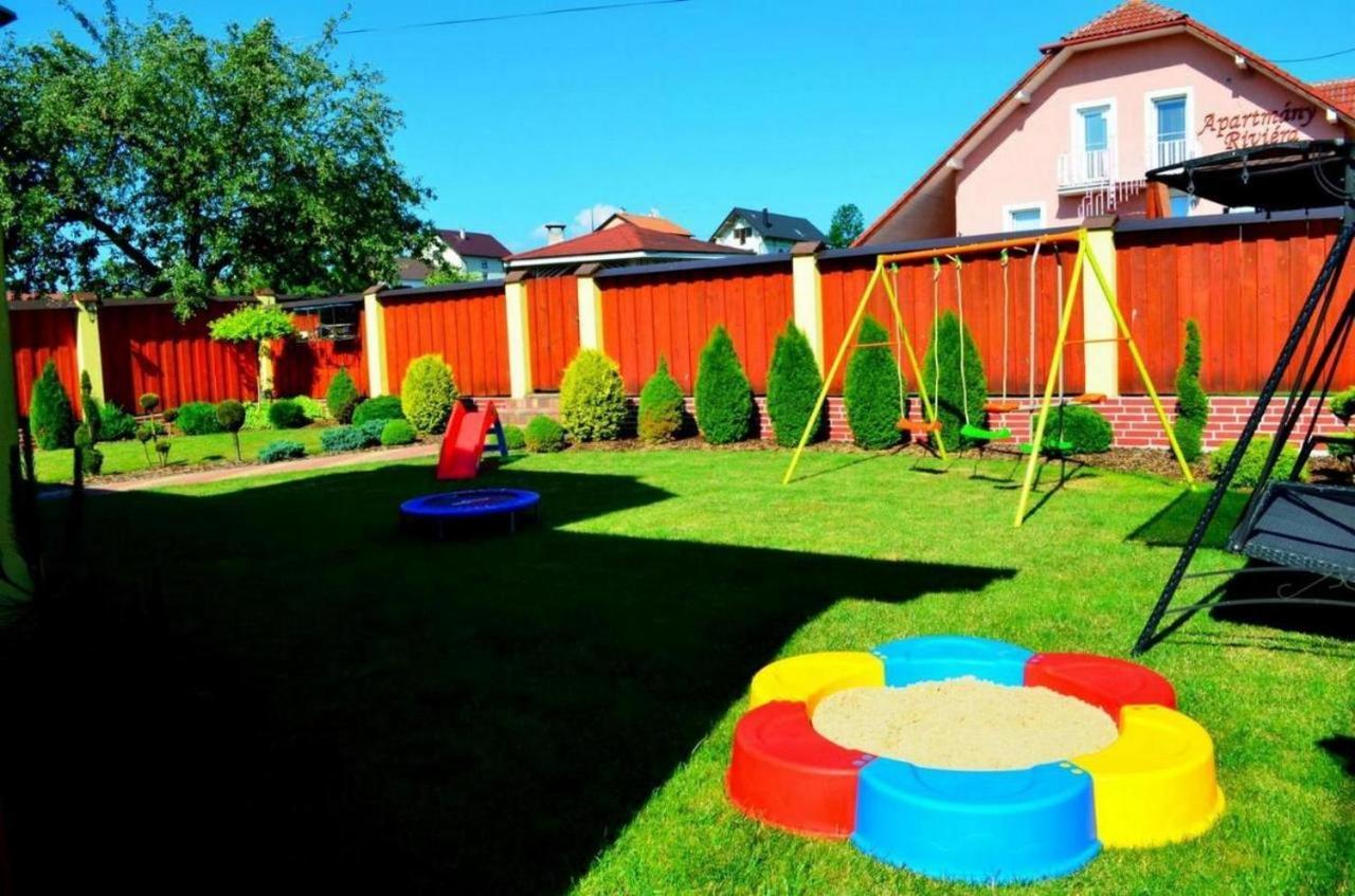 Apartmány Riviéra&Vila Deluxe Liptov Bešeňová Ruzomberok Esterno foto